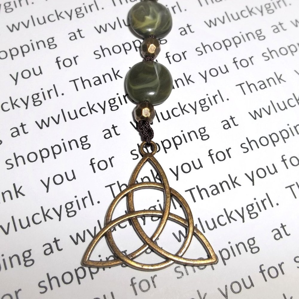 New Bookmark Triquetra Celtic Knot Bronze Green Unisex Gift Idea Bookmarker 8149 - Picture 2 of 10